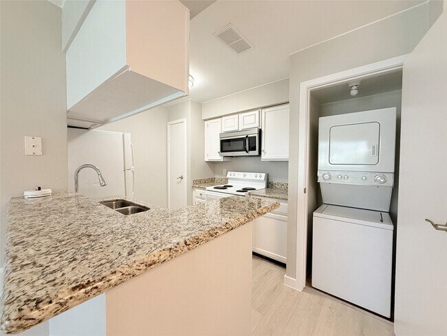 Photo - 2120 El Paseo St Unit 705