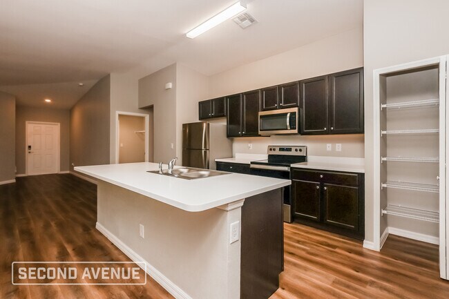 Photo - 5766 Baker Rd