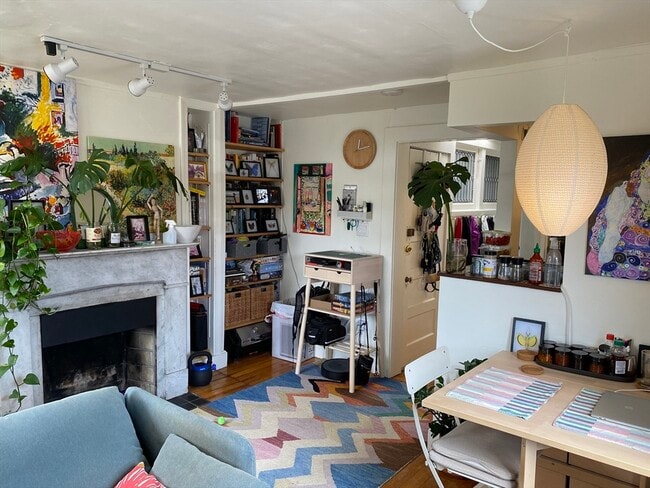 Photo - 49 Brimmer St Unidad 9