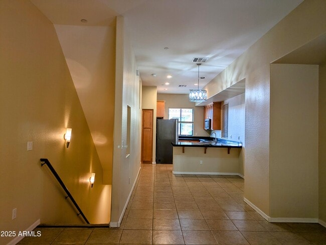 Building Photo - 9551 E Redfield Rd Rental
