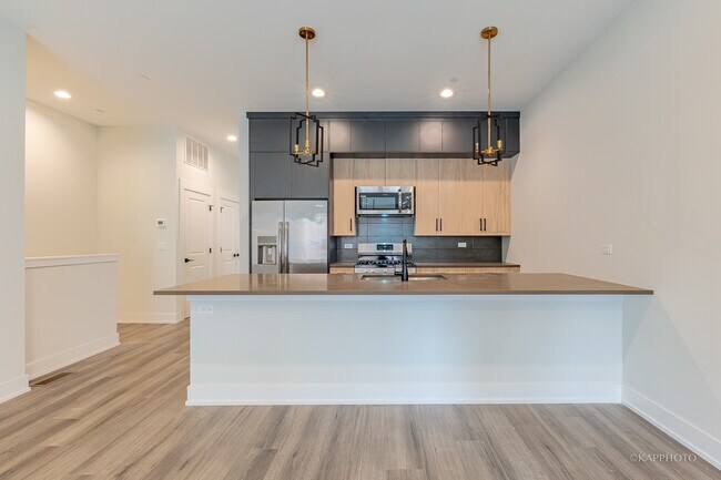 Photo - 4021 N Keystone Ave Unit 1S