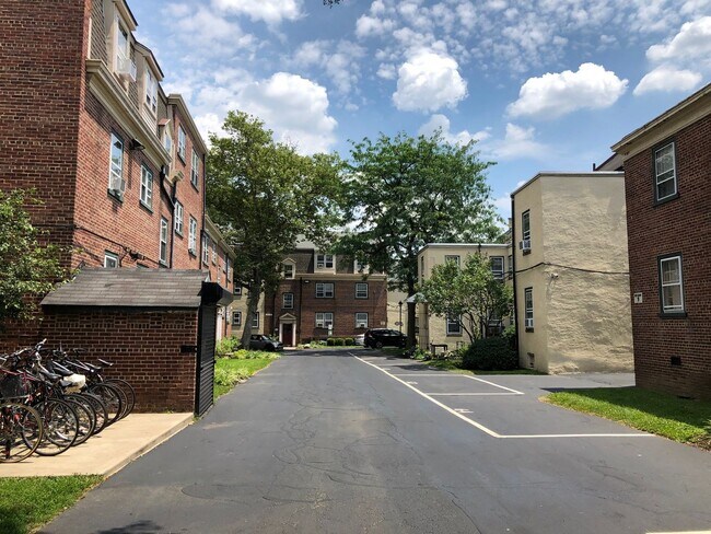 Photo - 732 North Terrace Unidad 1