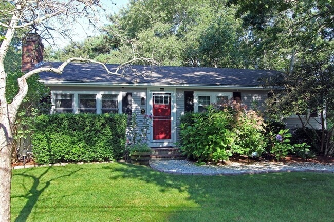 10 Clement St