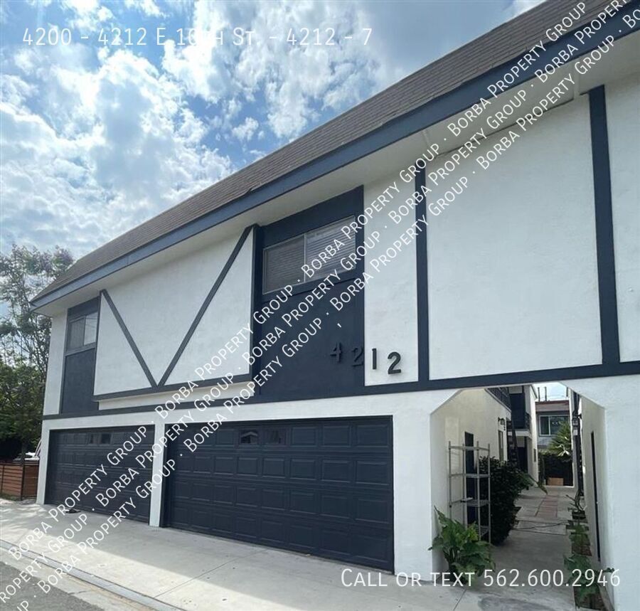 Photo - 4212-4212 E 10th St Apartamento Unidad 7