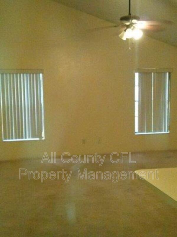 Photo - 2026 Larkwood Dr