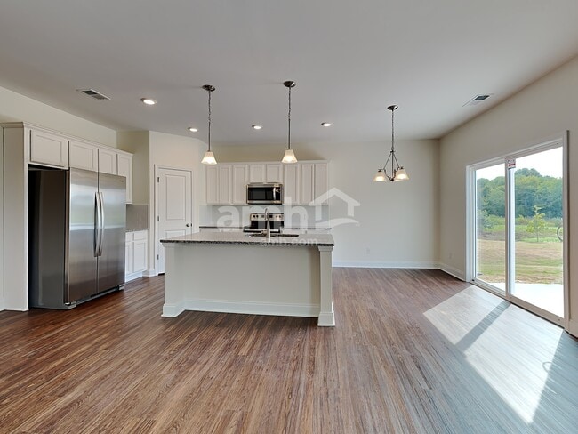 Photo - 3014 Lucky Ln