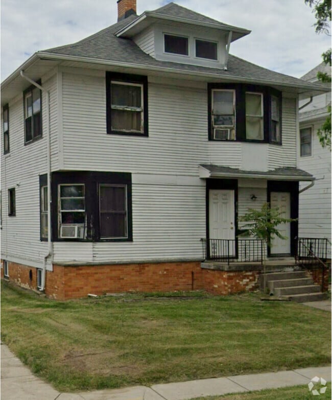 Building Photo - 818 Phillips Ave Rental