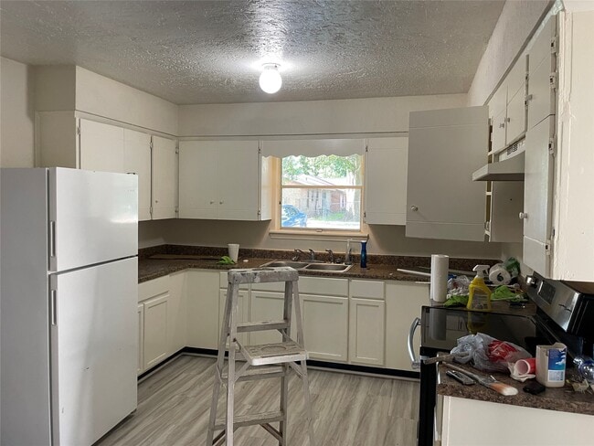 Photo - 1417 W Talmage St