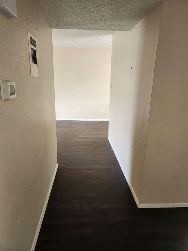 Photo - 920 Shiloh St