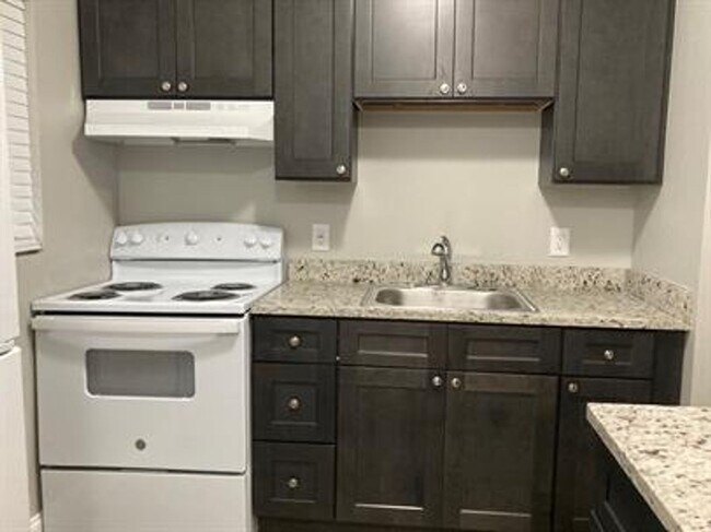 Photo - Newly Updated Apartments - Affordable and ... Unit A-105