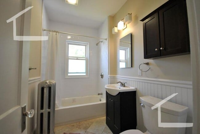 Photo - Huge, fully renovated 4 bed 2 bath duplex!