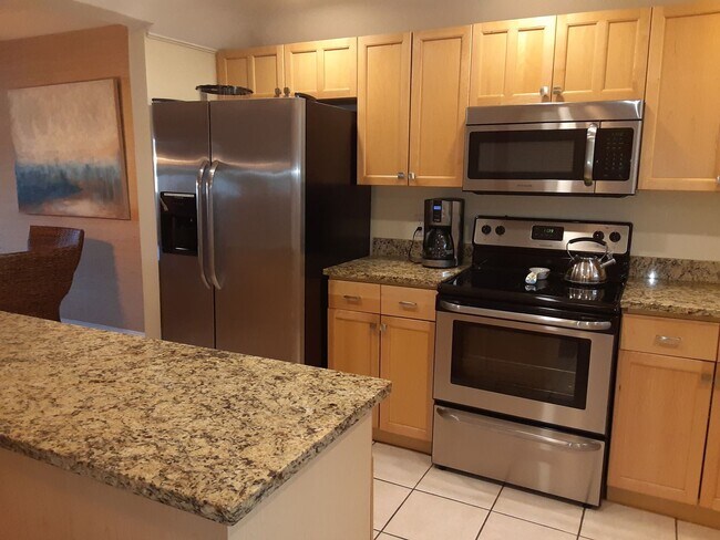 Photo - Seasonal/short term ONLY  Nicely renovated...