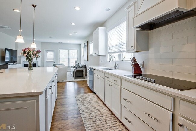 Photo - 212 Florence Rd