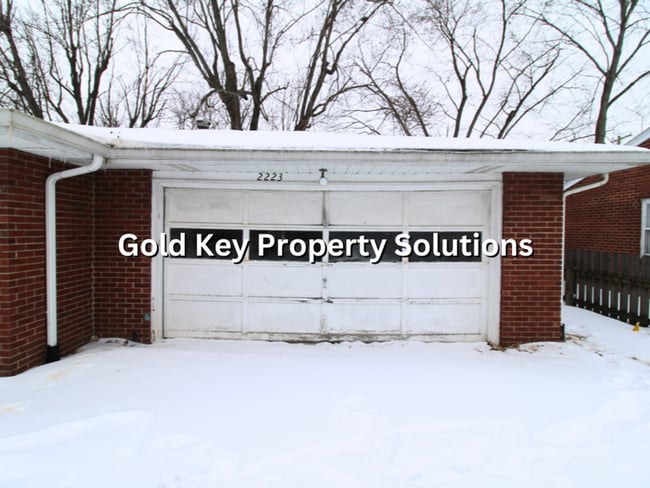 Photo - 3 Bedroom 1 Bath Brick Ranch Home w/ Fenced Backyard (SECTION 8 APPROVED)