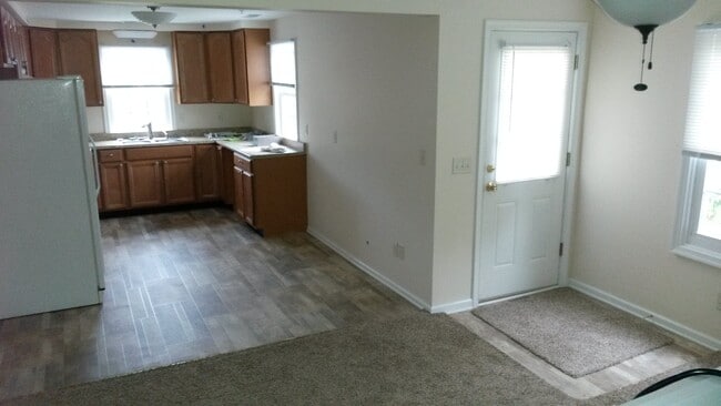 Photo - 202 Kidwell Ave Unit 202-2
