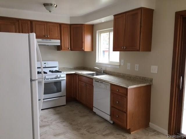 Photo - 24704 Willowby Ave