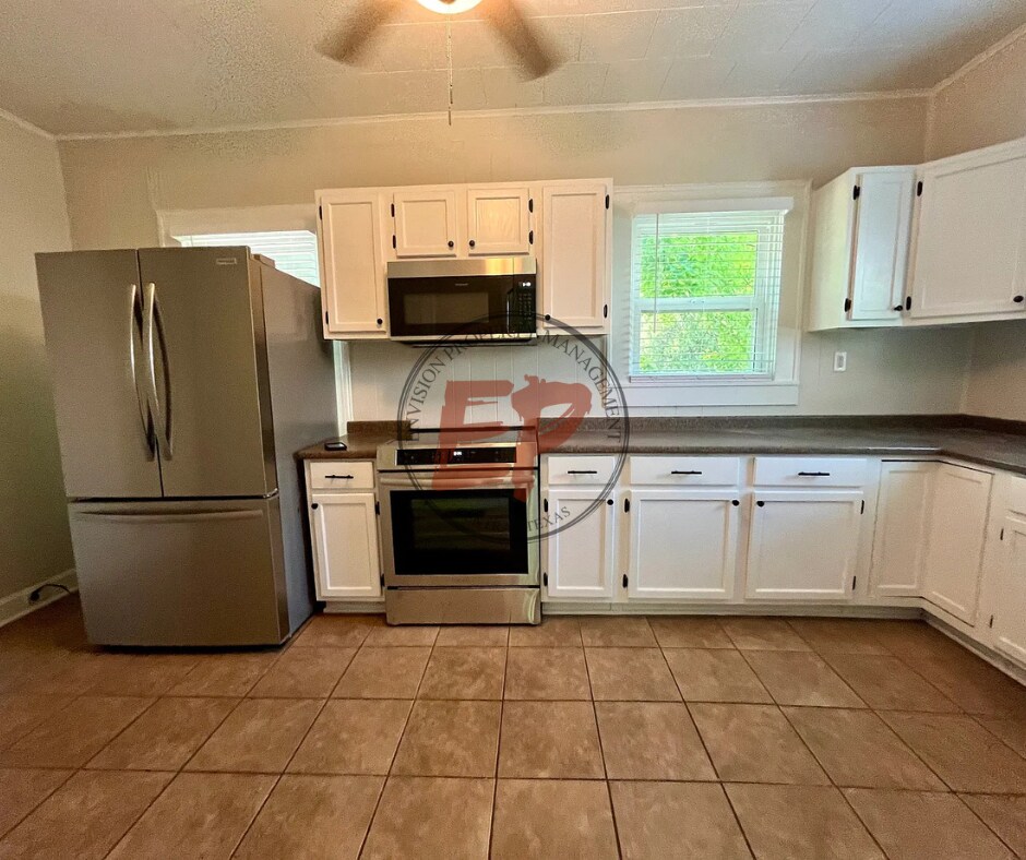 Photo - 2009 Washington Ave