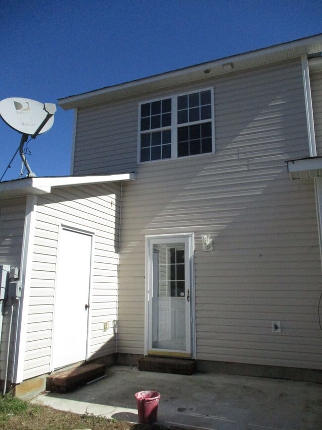 Photo - Lovely two bedroom, two and a half bathroo...