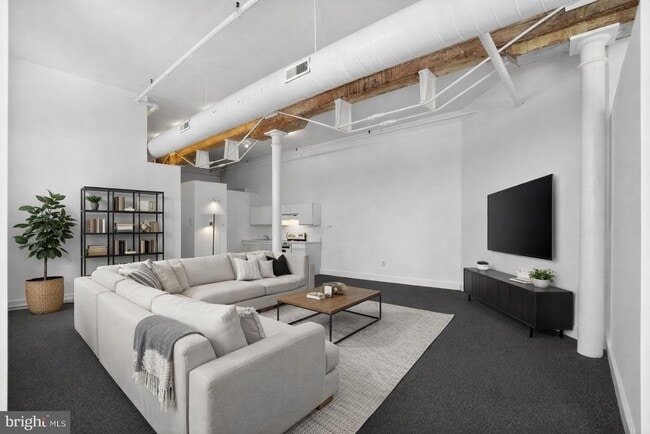 Building Photo - 408 Vine St Unit 2A