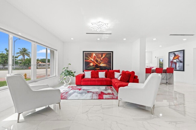 Photo - 1445 71st St