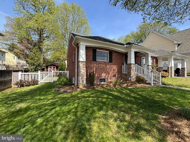 Photo - 6413 29th St N