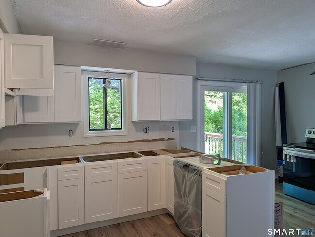Photo - 267 Beaver St