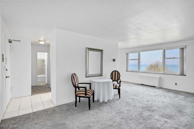 Photo - 11850 Edgewater Dr Unit 619