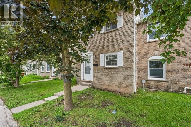 Photo - 178 Westcourt Pl