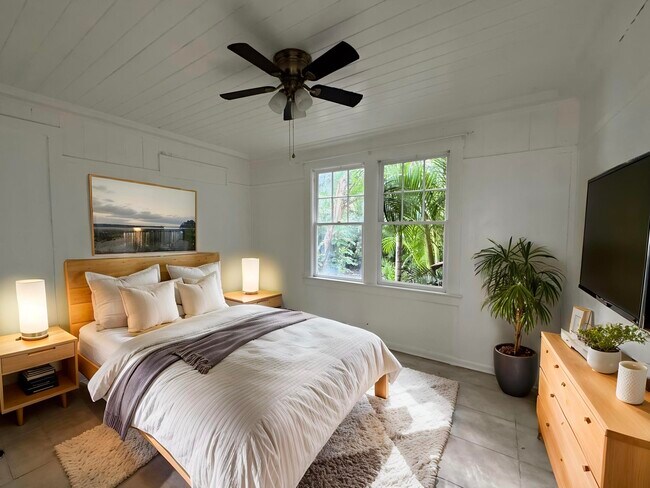 Photo - 200 Park Ave