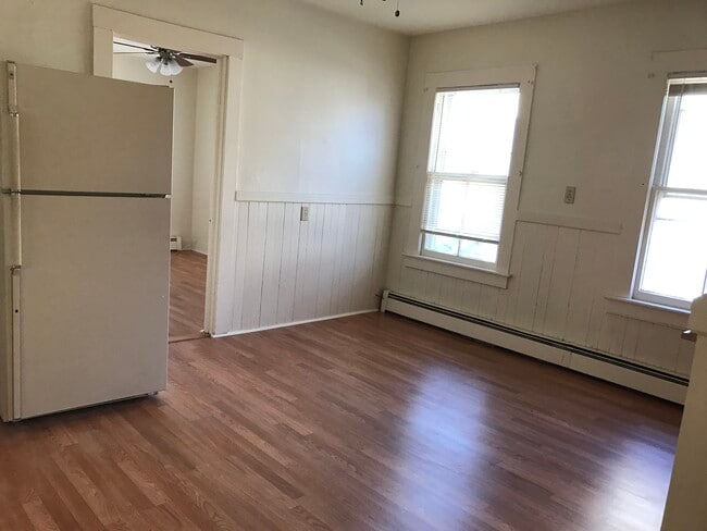 13 Ridgewood St Unit 13A