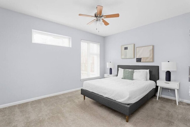 Photo - 450 E Market St Unit ID1014501P