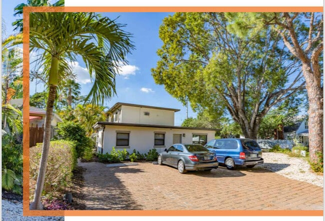 Photo - 112 NE 5th St Unit 1