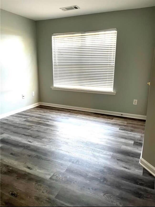 Photo - 3383 Hidden Cove Cir