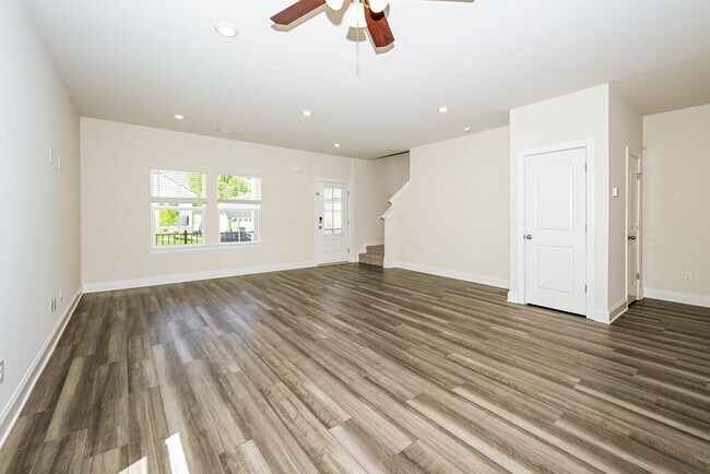 Photo - 7424 Blue Gable Rd