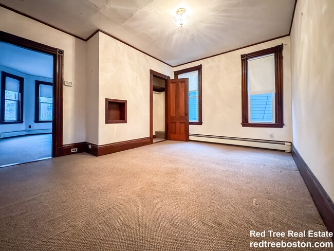 Photo - 86 Chestnut St Unit 3-bed 1-bath Brookliine