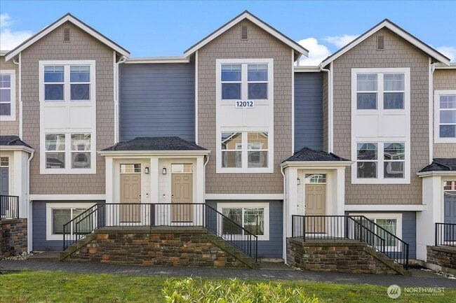 Building Photo - 12012 NE 193rd Ln