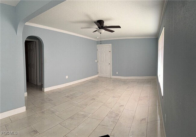 Photo - 1171 Laurel Dr