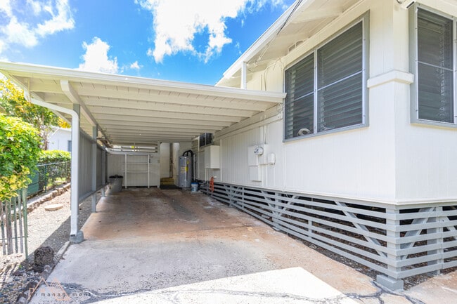 Photo - 1878A Mahana St Casa