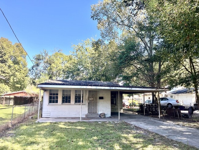 Photo - 4857 Shelley St