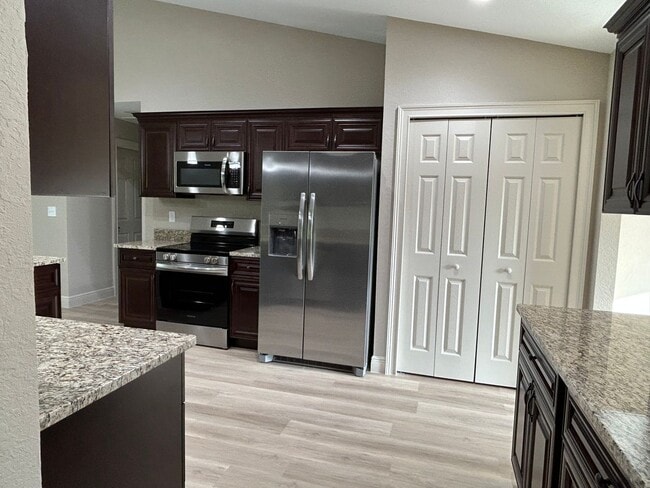 Photo - New Three Bedroom Rental In Marion Oaks