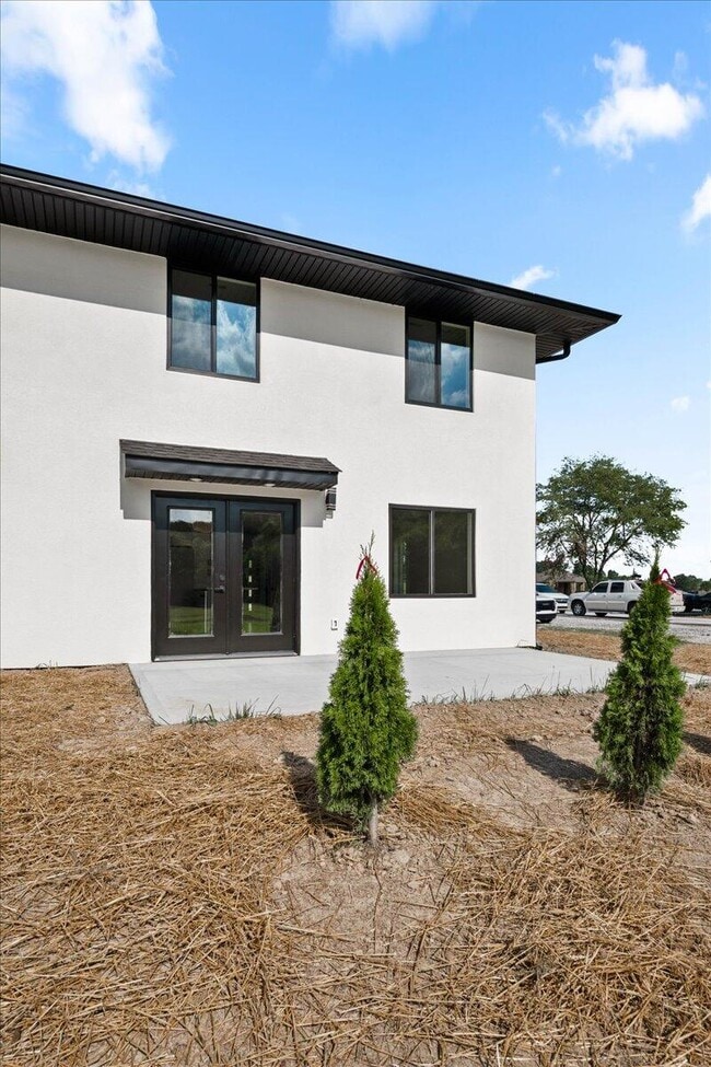 Photo - 145 Crooked Creek Dr