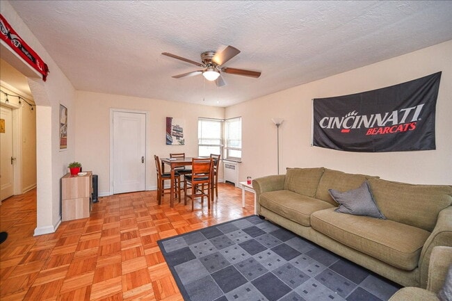 Photo - 2802 Digby Ave Unit 1