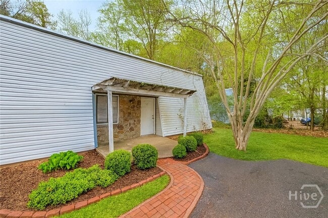 Building Photo - 177 Firewood St