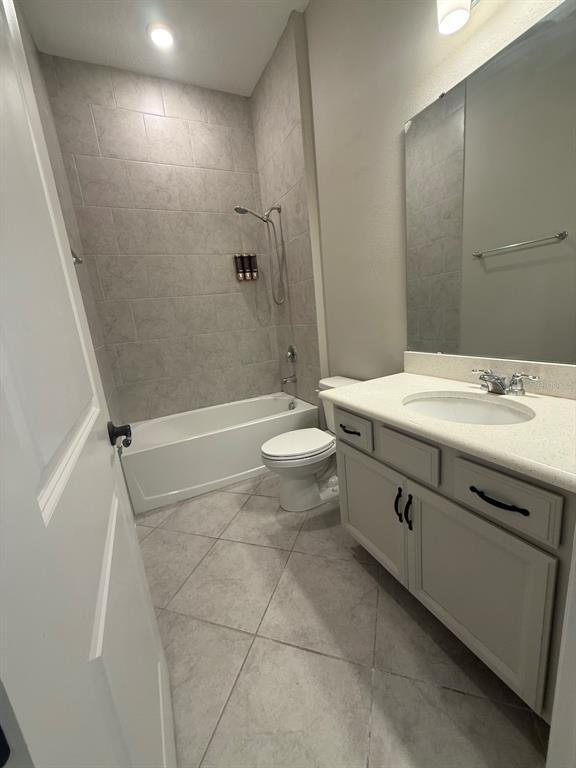 Photo - 19071 Blueleaf St