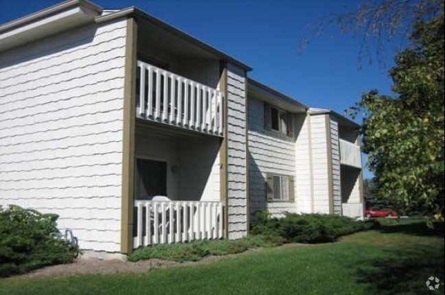 Building Photo - 500 Manchester Ln Unit 500-514 Manchester Ln Rental