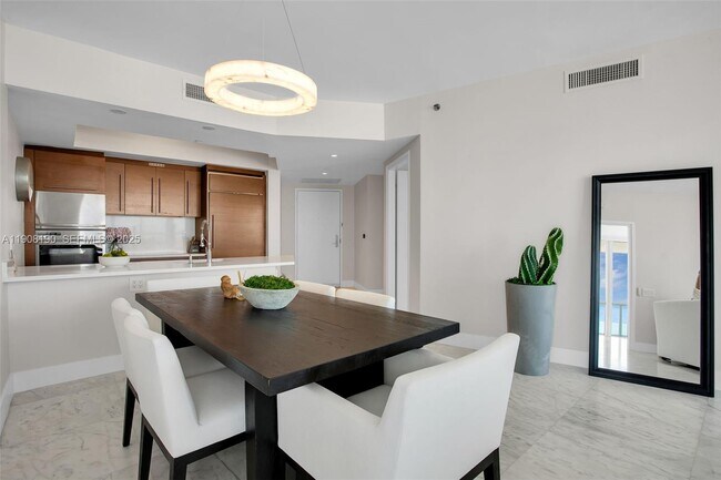 450 Alton Rd Unit 2110