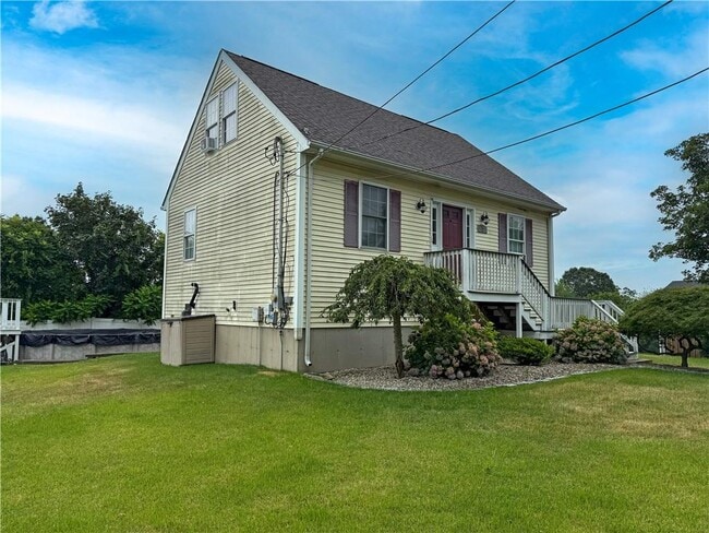 Photo - 2 Beatrice Ln