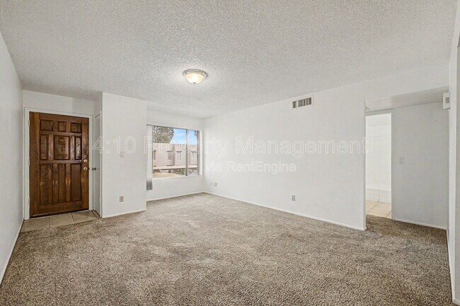 Photo - 1927 E Hampton Ave Unit 256