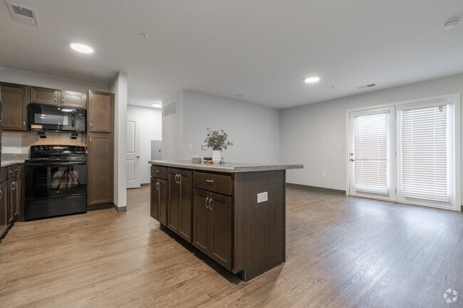 2BR, 2BA - Nicholas Landing