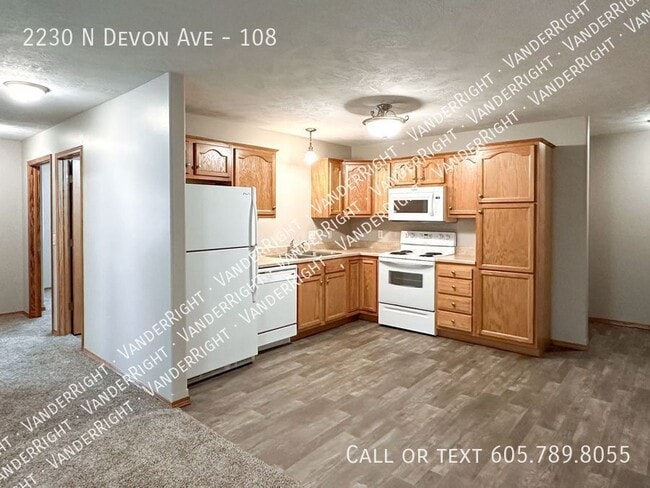 Photo - 2230 Devon Ave Unit 108